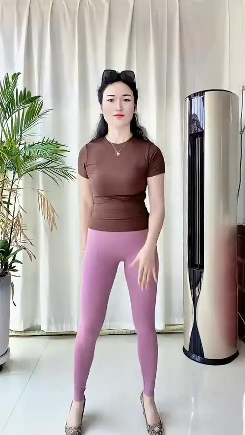 茄子视频-黄果短剭幕后花絮拍摄现场